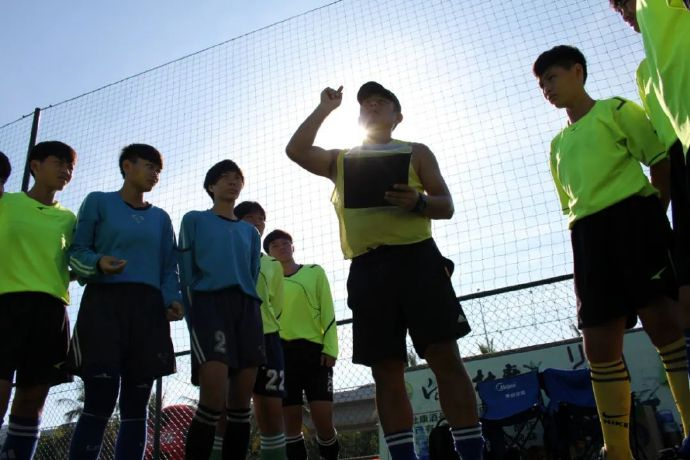 青训14年断层触底反弹?2005年龄段成拐点 中国足球改革瞄准赛事体系与精英保障 青训14年断层触底反弹?2005年龄段成拐点 中国足球改革瞄准赛事体系与精英保障