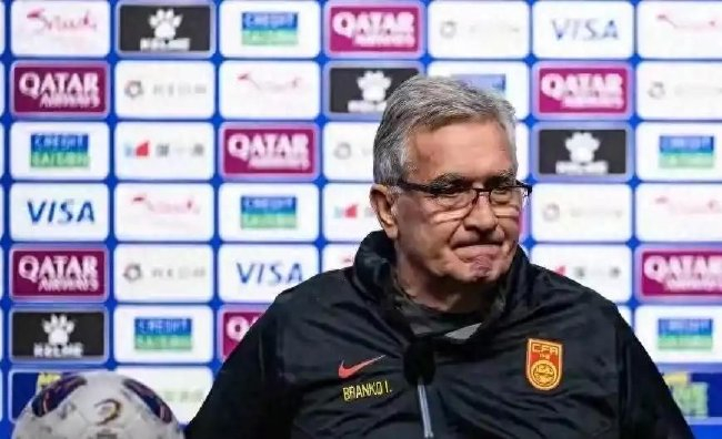 国足换帅倒计时：伊万下课已不可逆，足协解约免赔偿金