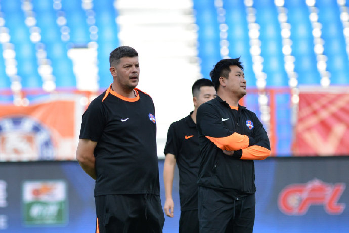 五连败后间歇期苦练,梅州客家夏窗寻枪补防