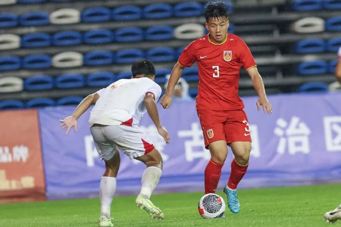 09国少5-2逆转澳洲夺冠 进攻端全面开花仍存后腰缺口