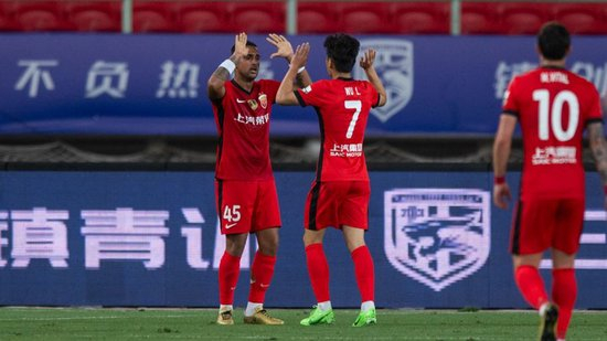海港夏窗纠错:后腰补强能否挽救20周年庆典 海港夏窗纠错:后腰补强能否挽救20周年庆典