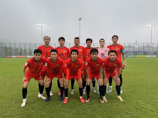 58岁朱骏中冠绝杀:投资人替补登场创最年长进球纪录 58岁朱骏中冠绝杀:投资人替补登场创最年长进球纪录