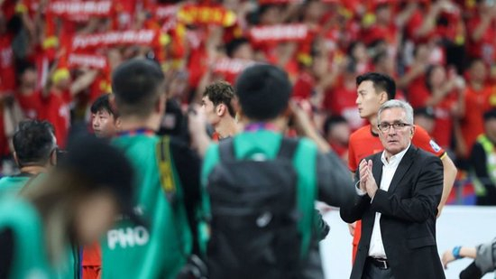 武磊两针封闭后遗症恶化,国足进攻断崖式下滑 武磊两针封闭后遗症恶化,国足进攻断崖式下滑