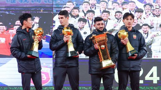 武磊复出难阻海港1-3负蓉城，主场不败纪录终结