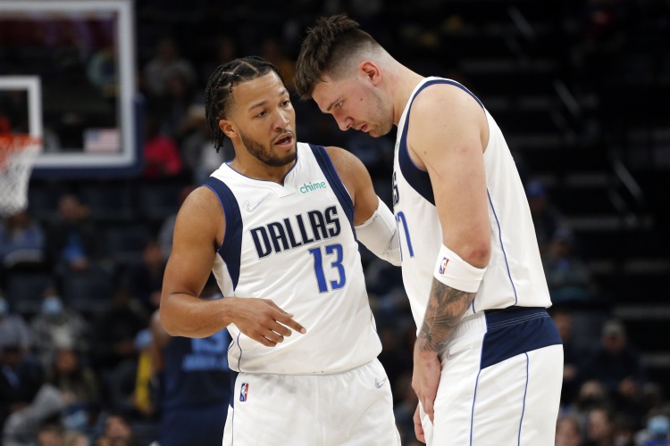 布伦森:东契奇打球毫不费力 一度让我怀疑自己是否属于NBA