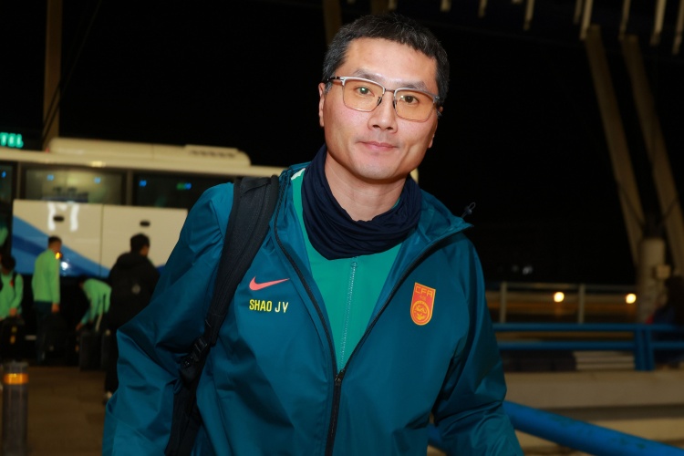 射门24比3零进球,国足主场闷平泰国暴露终结顽疾