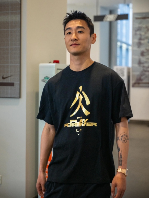 韦世豪社媒力挺C罗：人生偶像配享汉字，盼本届世界杯圆梦