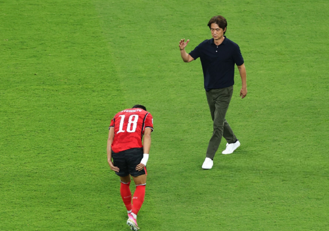 韩国2-1逆转捷克 传控优势碾压 孙兴慜哑火仍取开门红 韩国2-1逆转捷克 传控优势碾压 孙兴慜哑火仍取开门红