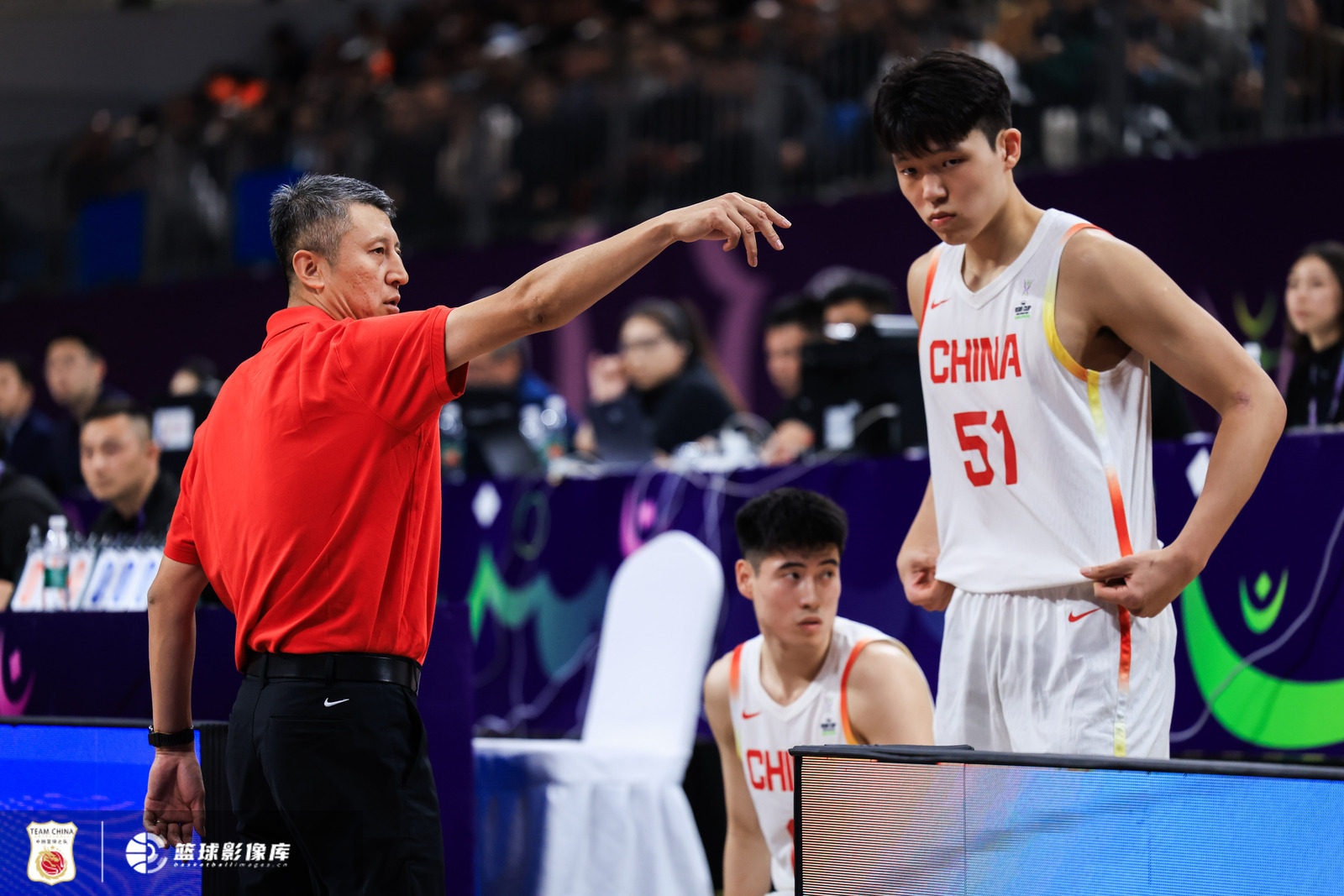 杨瀚森胡金秋徐昕锁定5号位 最终名单15人争9席 杨瀚森胡金秋徐昕锁定5号位 最终名单15人争9席