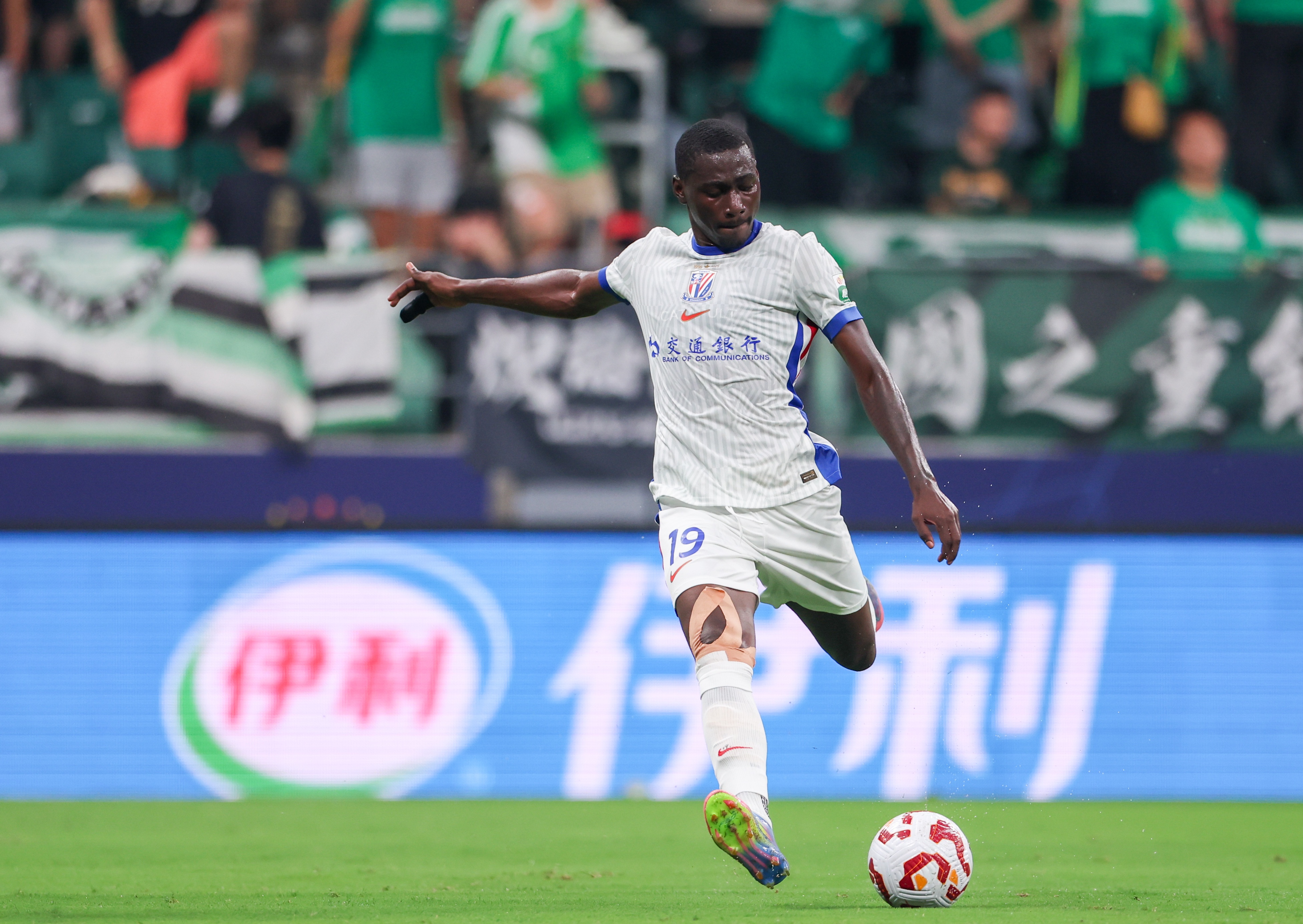 申花教学赛3-1胜上海泽天 阿苏埃归队即破门