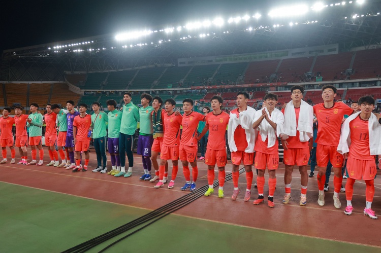 U23国足大连封闭赛3-0再胜香港,两战7-0零失球 U23国足大连封闭赛3-0再胜香港,两战7-0零失球
