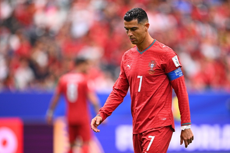 C罗6届世界杯23场8球,17场零进球 C罗6届世界杯23场8球,17场零进球