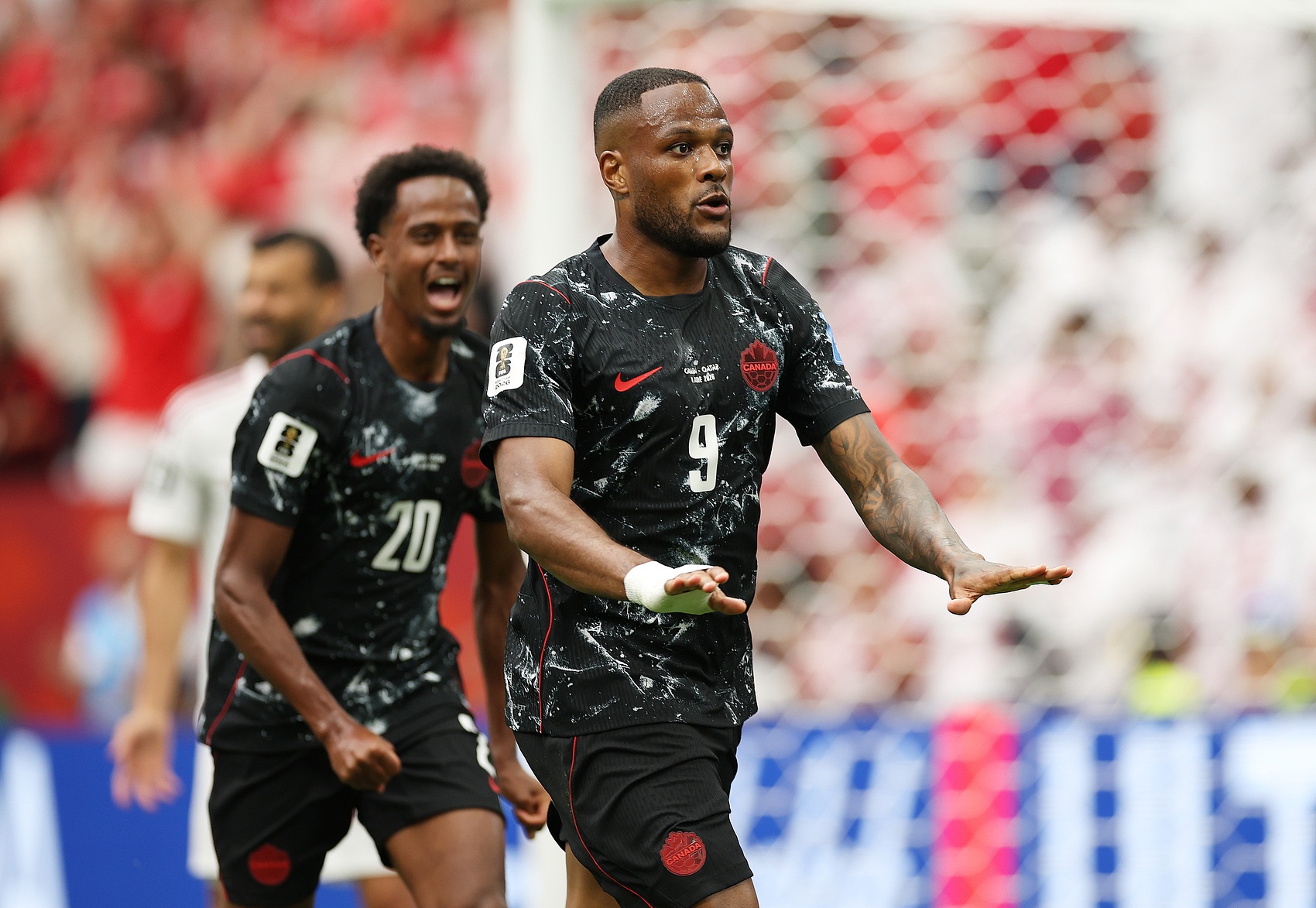 加拿大半场3-0十人卡塔尔,戴维独造三球拉林连场破门 加拿大半场3-0十人卡塔尔,戴维独造三球拉林连场破门