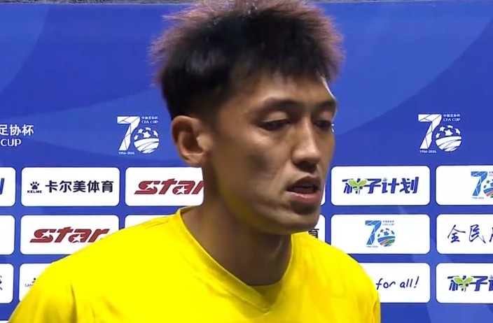 记者把客队门将当赢家 李亚楠尴尬回应“我们没拿下” 记者把客队门将当赢家 李亚楠尴尬回应“我们没拿下”