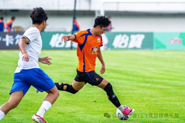 三轮不胜！飞鹭主场0-0青年星 冲乙功臣李宗儒泪别