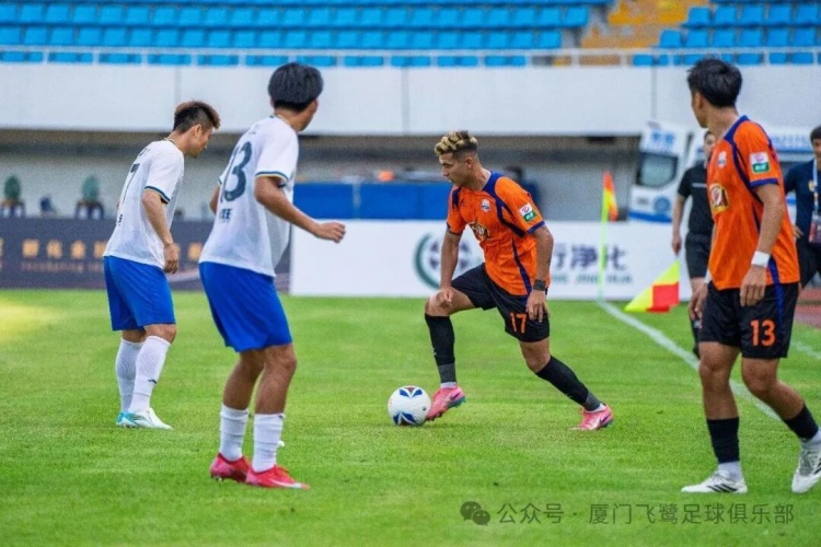 三轮不胜！飞鹭主场0-0青年星 冲乙功臣李宗儒泪别