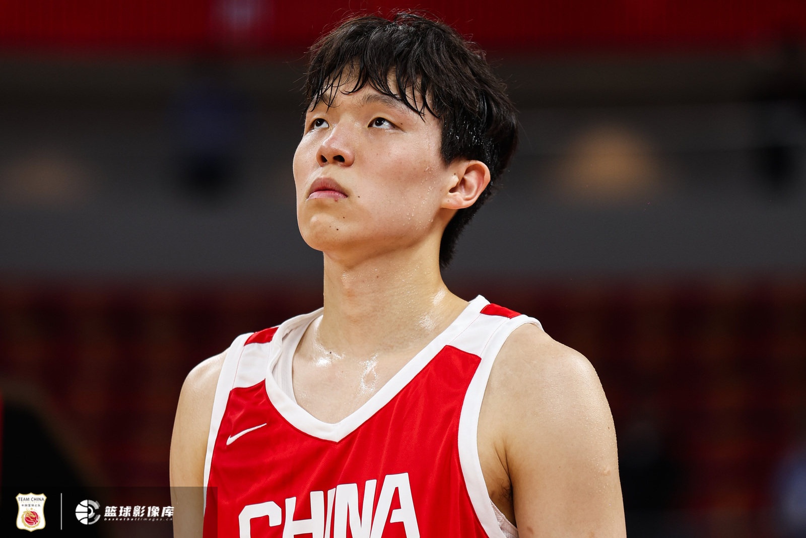 媒体人:杨瀚森在国家队仍是第三中锋 应以胡金秋赵继伟为内外核心 媒体人:杨瀚森在国家队仍是第三中锋 应以胡金秋赵继伟为内外核心