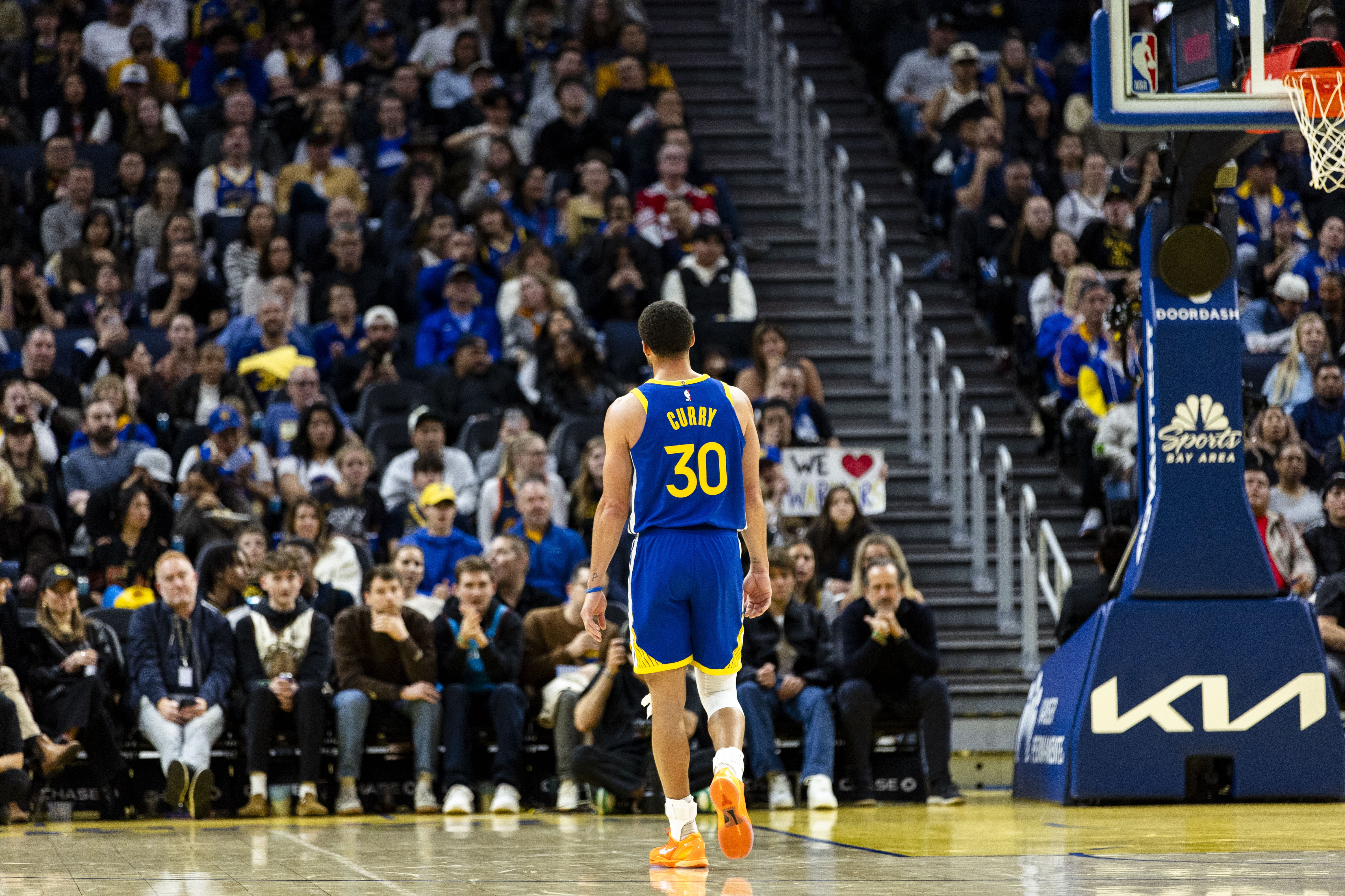 姚明:库里签约李宁是风向标,未来更多中国品牌签约NBA球员 姚明:库里签约李宁是风向标,未来更多中国品牌签约NBA球员