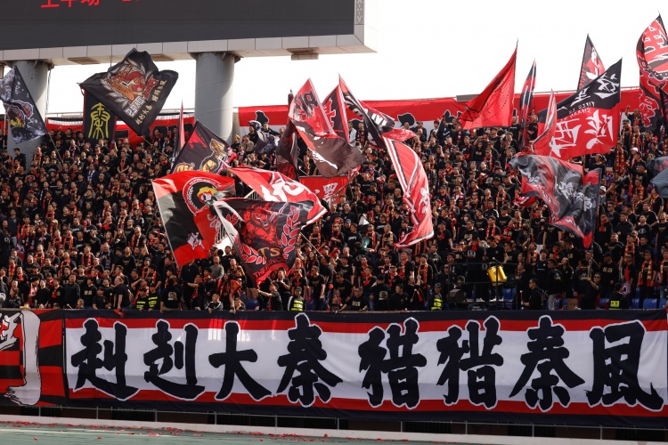 客场两连败引发球迷反弹,陕西联合多家球迷协会宣布下主场空场抗议 客场两连败引发球迷反弹,陕西联合多家球迷协会宣布下主场空场抗议