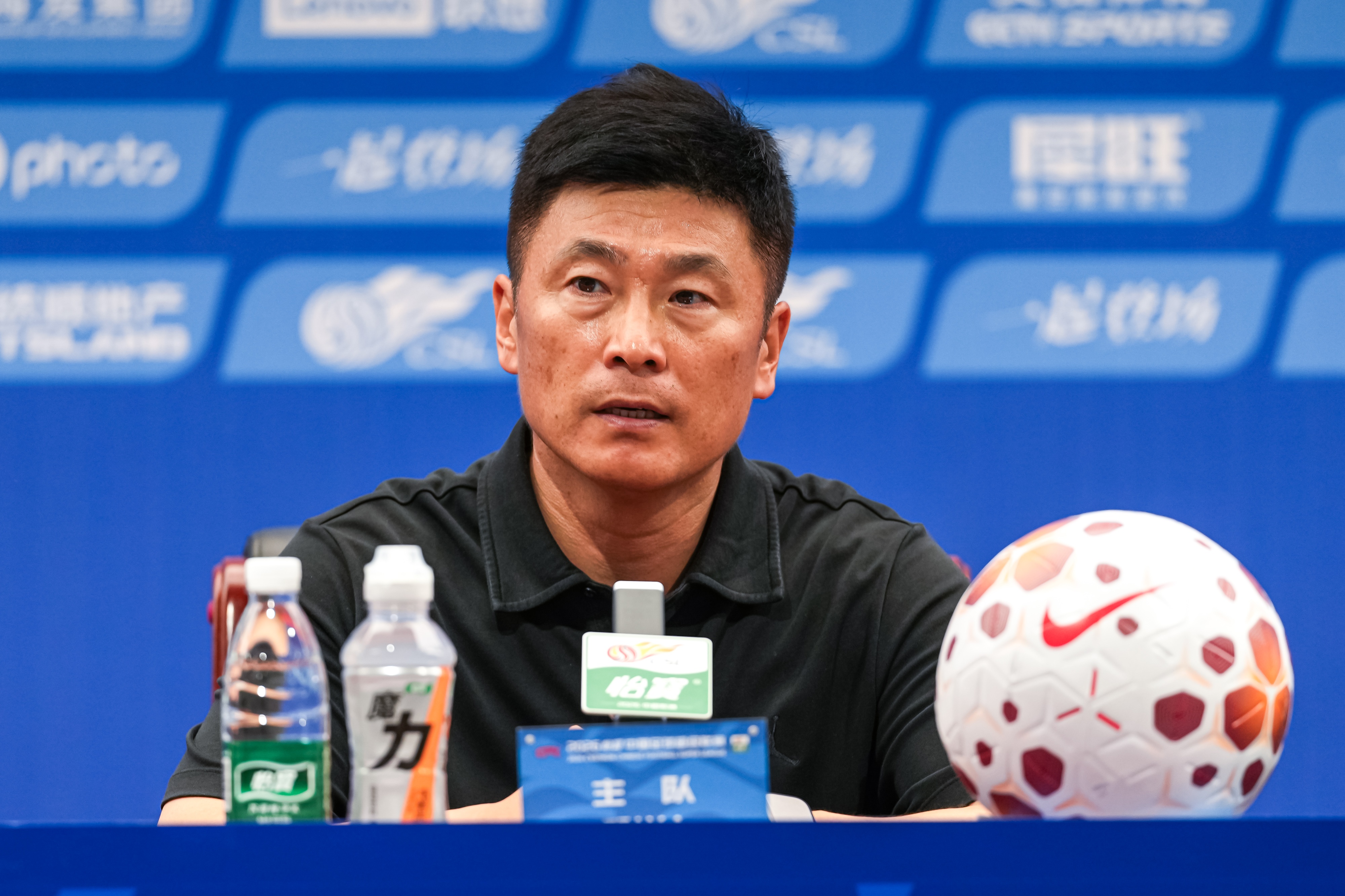 李国旭:这两天恢复为主,晋级赛相信所有人会克服困难赢下比赛 李国旭:这两天恢复为主,晋级赛相信所有人会克服困难赢下比赛