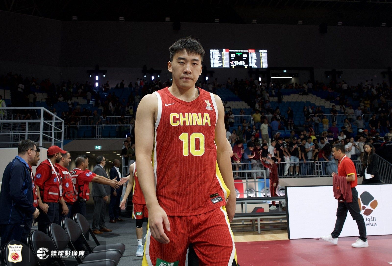 周琦:王俊杰像是撞上了新秀墙 他心里想要自己场场都有好发挥 周琦:王俊杰像是撞上了新秀墙 他心里想要自己场场都有好发挥