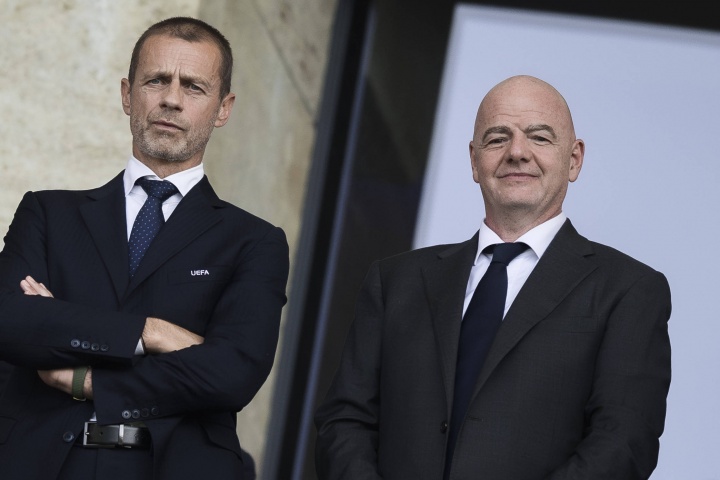 FIFA指控欧足联:针对因凡蒂诺发起诽谤运动 阻止小国财力增长 FIFA指控欧足联:针对因凡蒂诺发起诽谤运动 阻止小国财力增长