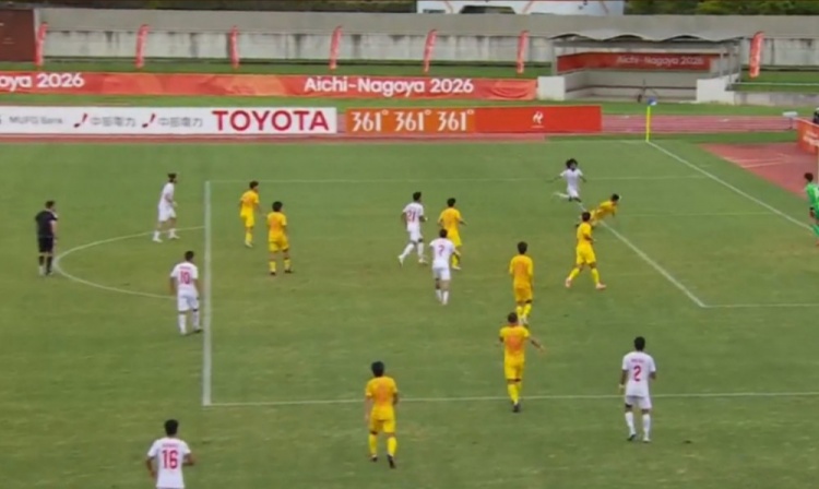 半场-U23国足0-0伊朗U23 U23国足控球率仅三成，3脚打门0射正